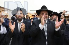 הגרי-יוסף-הקבלת-פני-רבו-יזדים-2.jpg