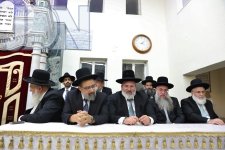 הגרי-יוסף-הקבלת-פני-רבו-יזדים-4.jpg