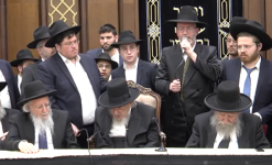 הרב פילץ הרב אזרחי הרב זעפראני.png