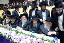 בהכנסת ס''ת לישיבת עטרת שלמה ראשל''צ.jpg