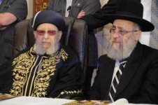 הכתרת-הרב-יצחק-יוסף-לראשון-לציון-בראשות-הרב-עובדיה-יוסף-צילום-שוקי-לרר-26-470x312.jpg
