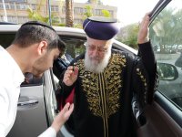 מברך ביציאה מרכבו.jpg