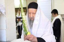 גדולי-חכמי-ספרד-בנענוע-ארבעת-המינים.-צילום-דוד-ארזני-26-1024x683.jpg
