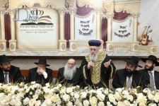 הישיבה-לצעירים-בתל-אביב-חגגה-הכנסת-ספר-תורה-40.jpg
