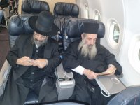  הצדיק חכם ניסים בן שמעון המריא למסע חיזוק בקהילות היהודיות במקסיקו, שהוא מלווה במקורביו-ג' כס...jpg