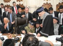 הכתרת הרב יצחק יוסף שליט''א תשרי תשע''ד (13).jpg